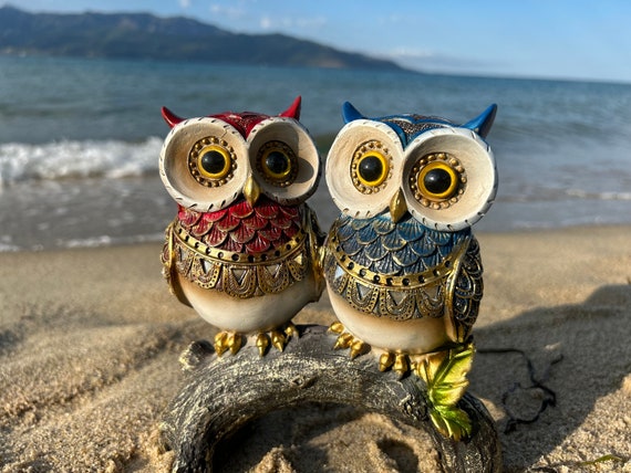 Unique Handcrafted Figurine: Vintage Look Owls in Blue and Red, Ideal Christmas Gift