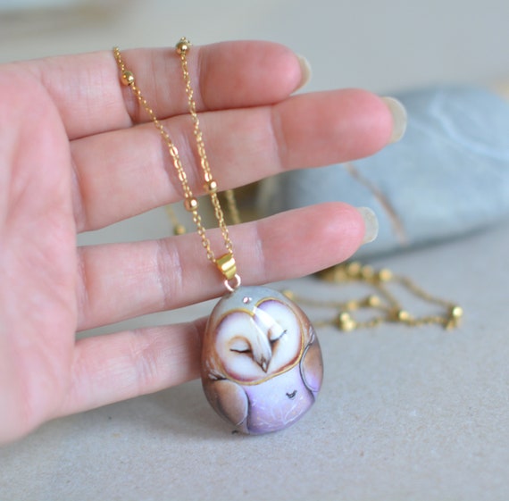 Hand painted stone, Owl, Barn owl, Magic Owl, pendant/necklace