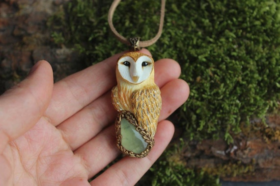 Owl pendant Barn owls Bird jewelry Necklace with raptor bird Animal totem Animals jewel Fantasy jewelry