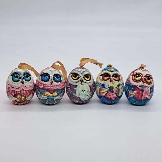 Christmas tree decorations Owls family Wooden egg ornaments 5 pieces set Hand made in Ukraine Holiday toy